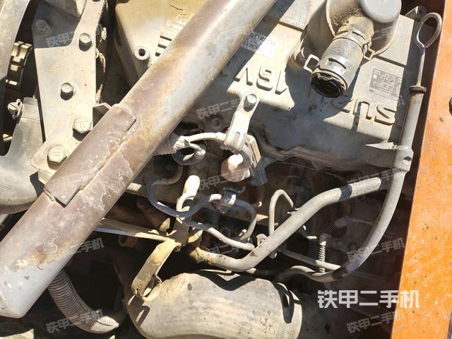 氣門室蓋螺絲特寫（上車部件）