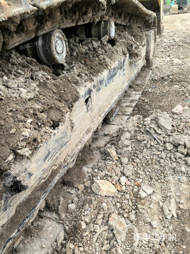 左托鏈輪和鏈筋（行走機(jī)構(gòu)）