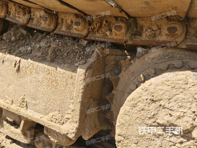 右側(cè)履帶整體（行走機構(gòu)）