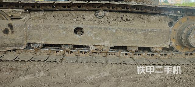 单侧履带整体（整机外观）
