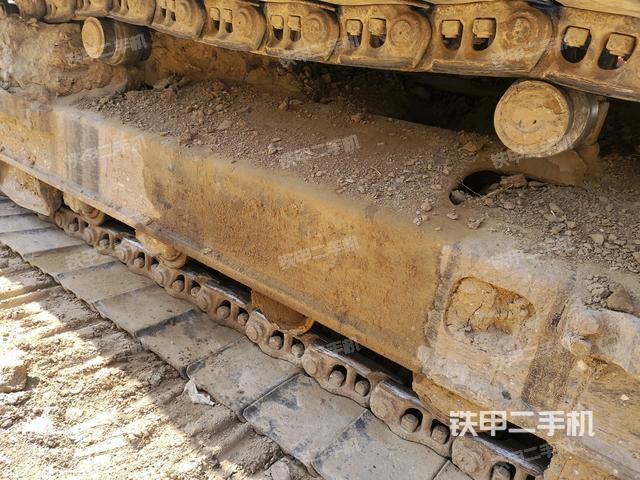 左導(dǎo)向輪（行走機構(gòu)）