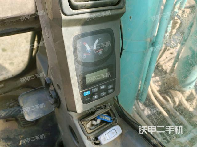 小時(shí)表(駕駛室部分) 小時(shí)表(駕駛室部分)