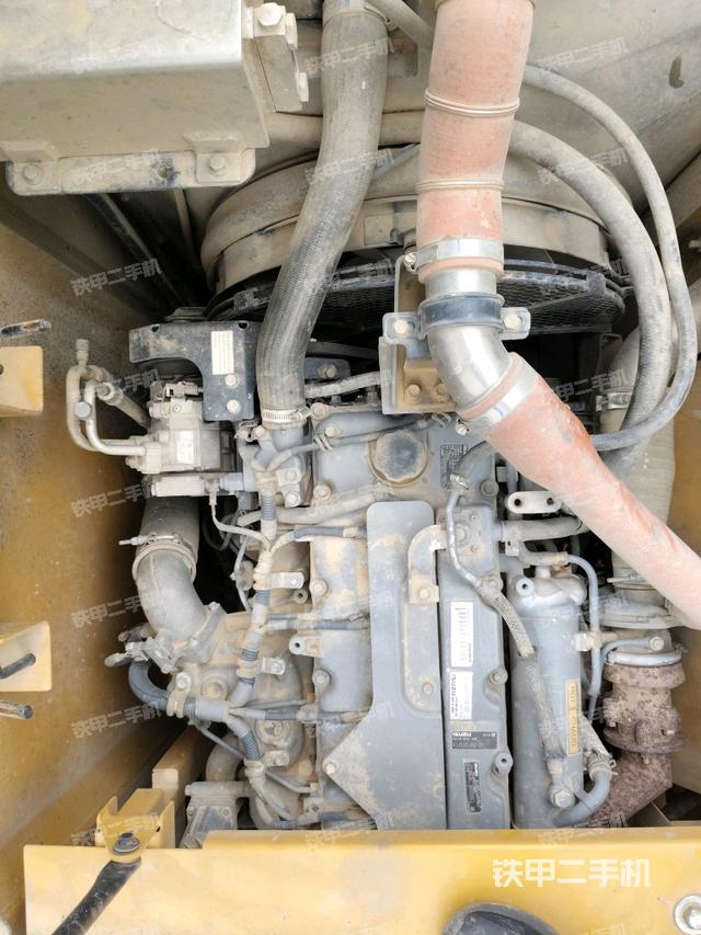 發(fā)動(dòng)機(jī)室(上車部件) 發(fā)動(dòng)機(jī)室(上車部件)