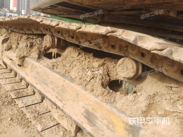 右側(cè)行走馬達(dá)蓋板（行走機(jī)構(gòu)）