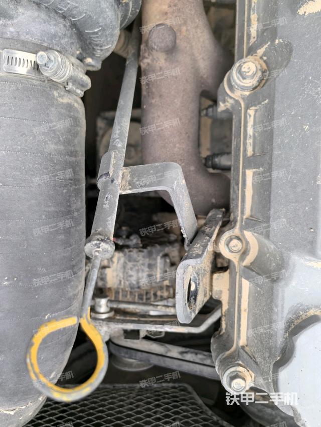 氣門室蓋螺絲特寫（上車部件）