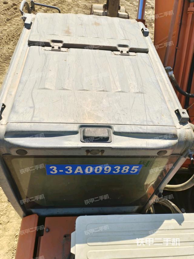 駕駛室頂部俯視（上車部件）