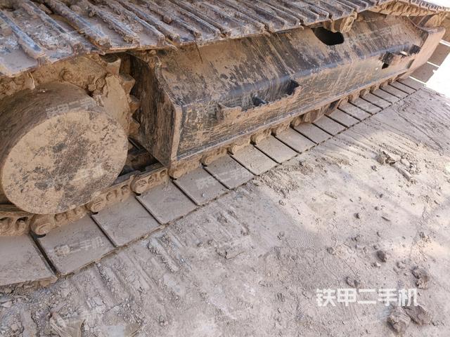 單側(cè)履帶整體（整機外觀）