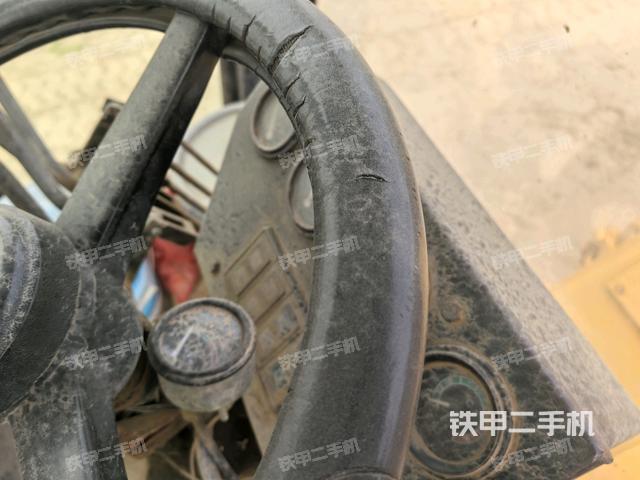 小時(shí)/里程表(駕駛室/操作室) 小時(shí)/里程表(駕駛室/操作室)