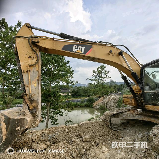 大臂整體?右側(cè)（工作和回轉(zhuǎn)裝置）