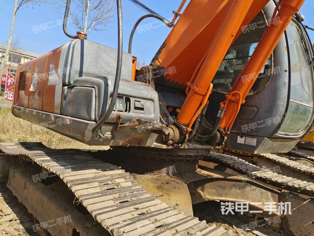 左后45(整機(jī)外觀) 左后45(整機(jī)外觀)