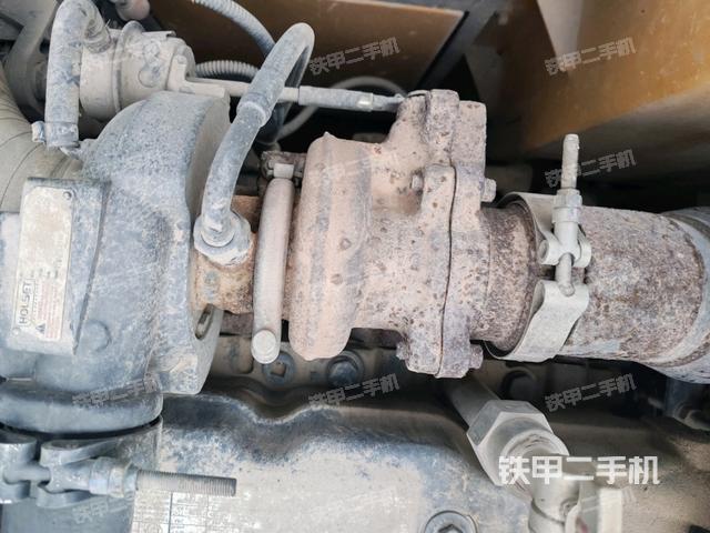 氣門室蓋螺絲特寫（上車部件）