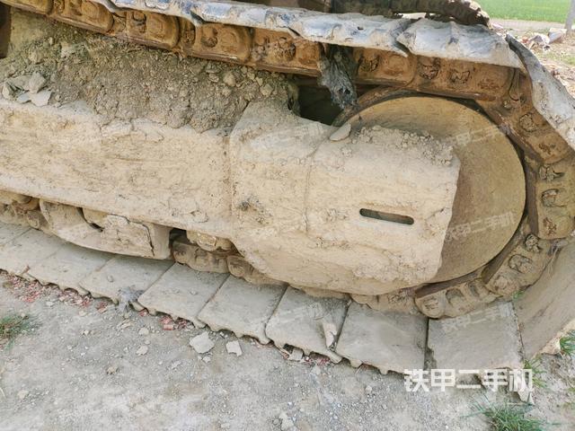 左導(dǎo)向輪（行走機構(gòu)）