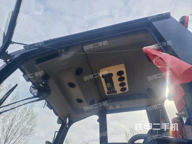 駕駛室外頂全景（壓路機(jī)駕駛室）