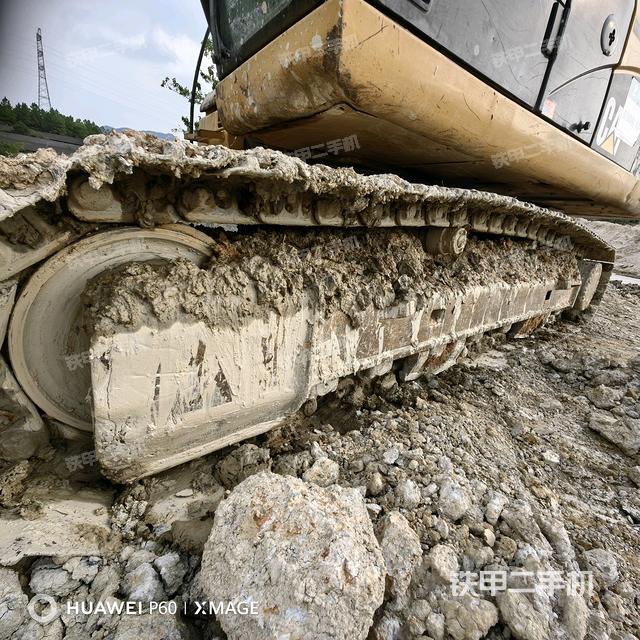 左側(cè)履帶整體?（行走機(jī)構(gòu)）