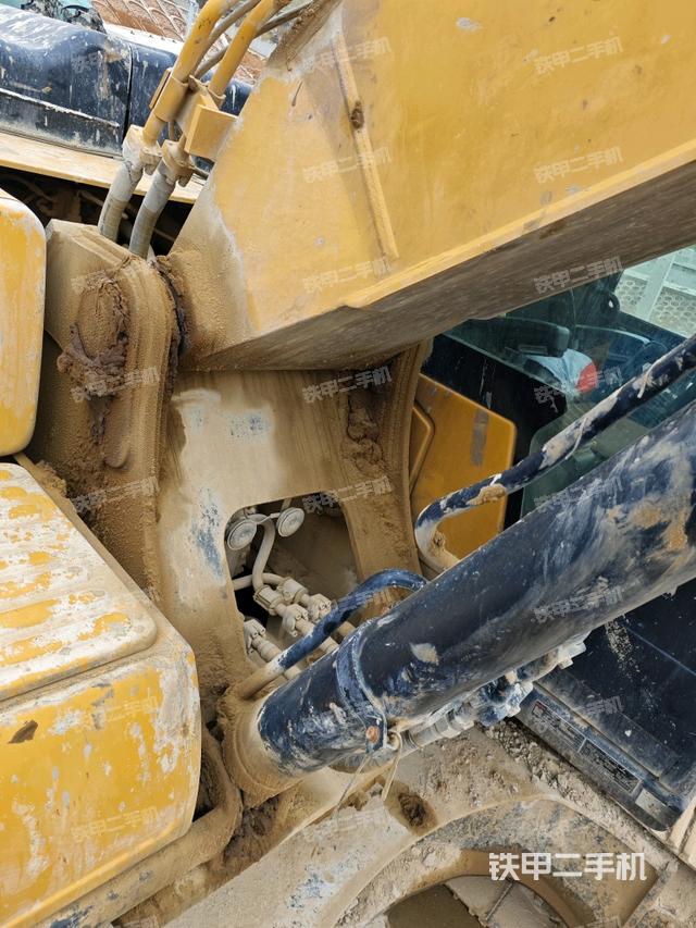 大臂根部?斜視（工作和回轉(zhuǎn)裝置）