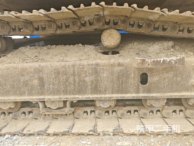 左側(cè)行走馬達(dá)蓋板（行走機(jī)構(gòu)）