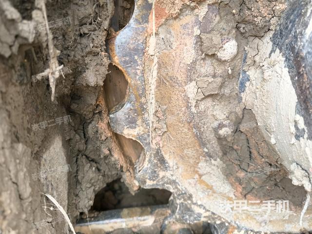 左側(cè)行走馬達(dá)蓋板（行走機(jī)構(gòu)）