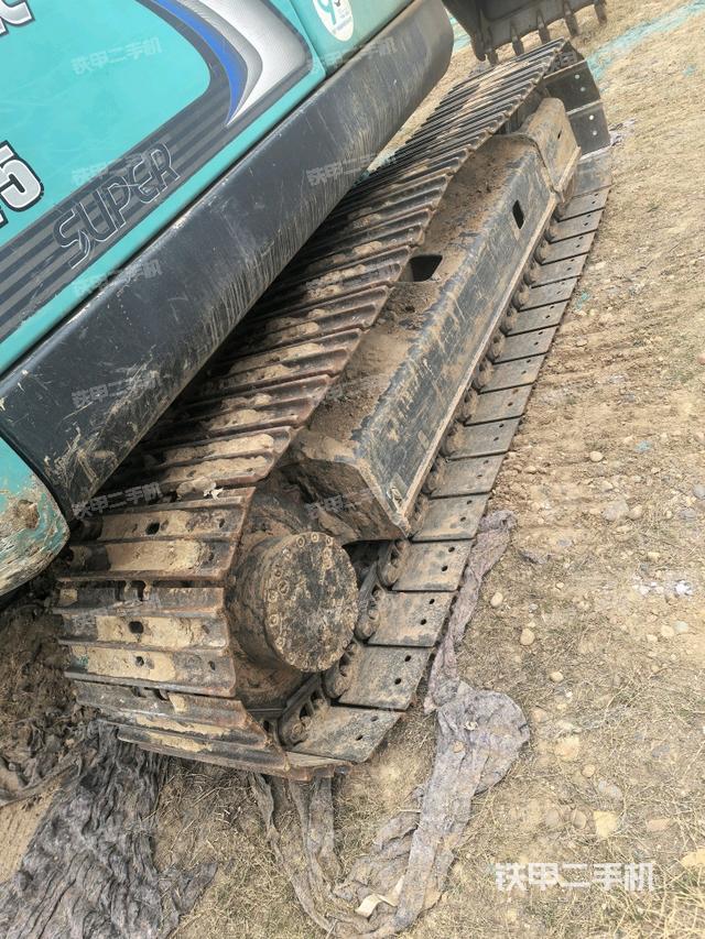 右側(cè)履帶整體?(行走機構(gòu)) 右側(cè)履帶整體?(行走機構(gòu))