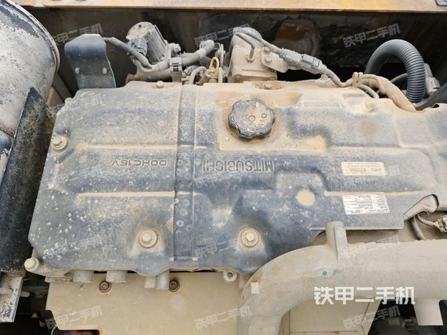 氣門室蓋螺絲特寫（上車部件）