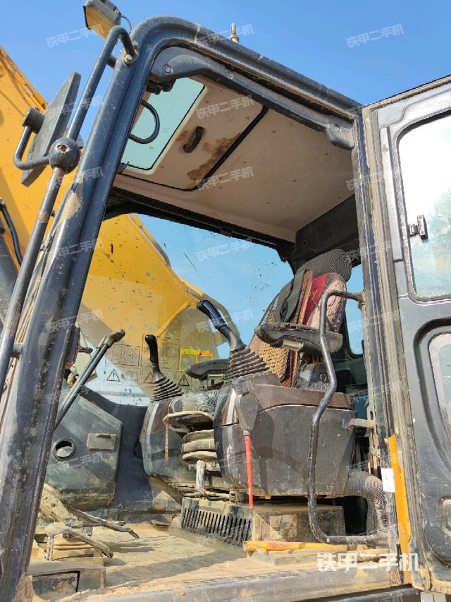 頂棚整體（駕駛室部分）