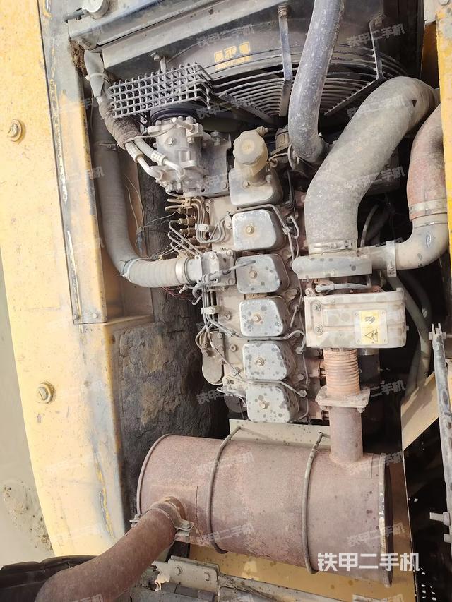 发动机整体俯视（整机外观）