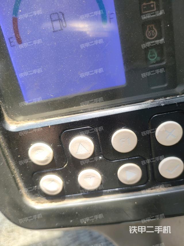 小時表(駕駛室部分) 小時表(駕駛室部分)