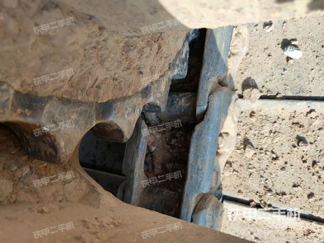 右導(dǎo)向輪（行走機(jī)構(gòu)）