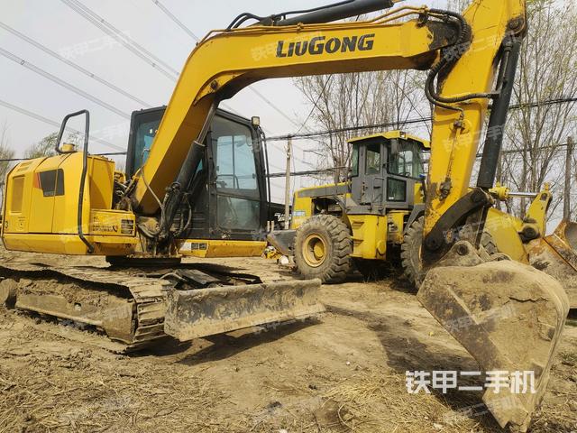 右前45(整機(jī)外觀) 右前45(整機(jī)外觀)