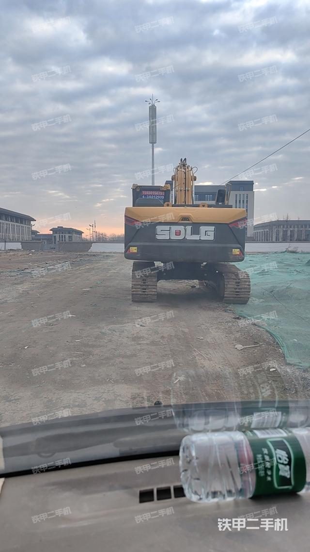 整机右后45°（整机外观）