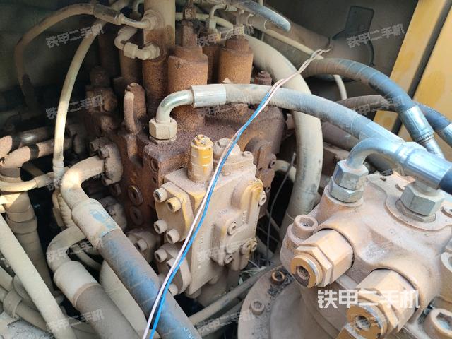 分配閥（上車部件）