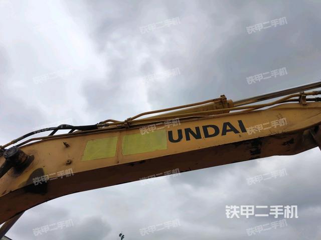 大臂整體?右側(cè)(工作和回轉(zhuǎn)裝置) 大臂整體?右側(cè)(工作和回轉(zhuǎn)裝置)