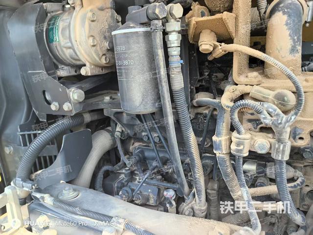 发动机整体俯视（整机外观）