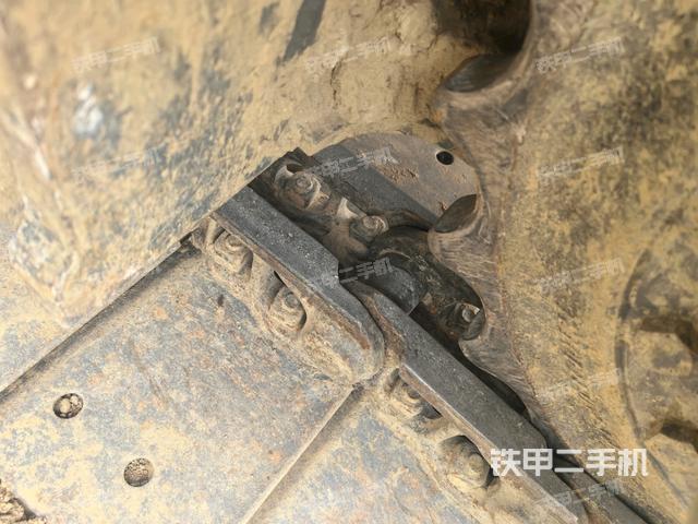 左驅(qū)動輪(行走機構(gòu)) 左驅(qū)動輪(行走機構(gòu))