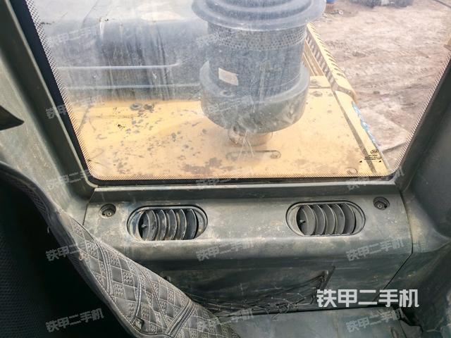 駕駛室左后45度（駕駛室部分）