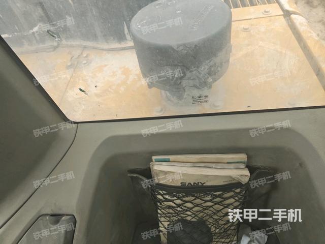 座椅后部（駕駛室部分）