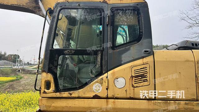 駕駛室正側（駕駛室部分）