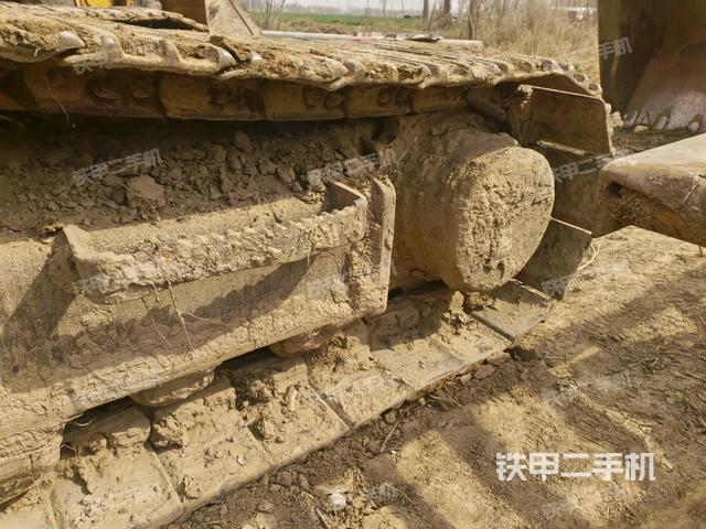 左側(cè)履帶整體?(行走機構(gòu)) 左側(cè)履帶整體?(行走機構(gòu))