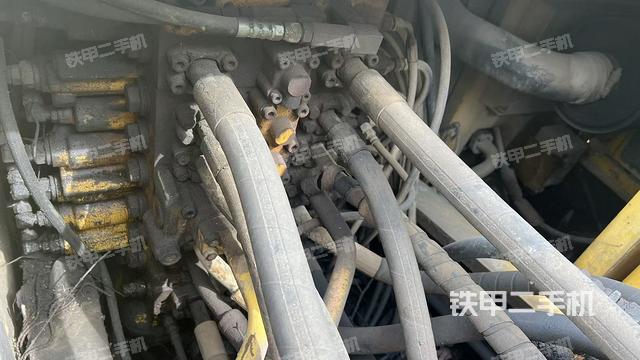 分配閥（上車部件）