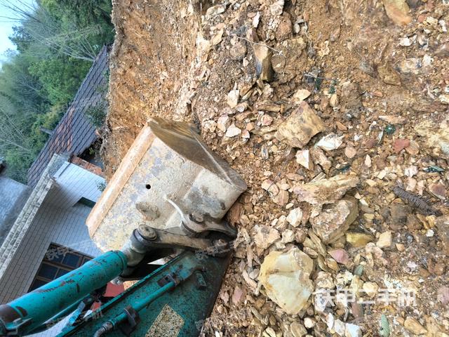 小臂整體右前（工作和回轉(zhuǎn)裝置）