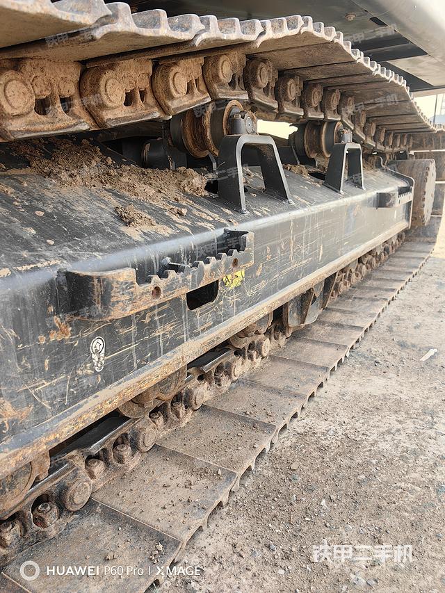 单侧履带整体（整机外观）