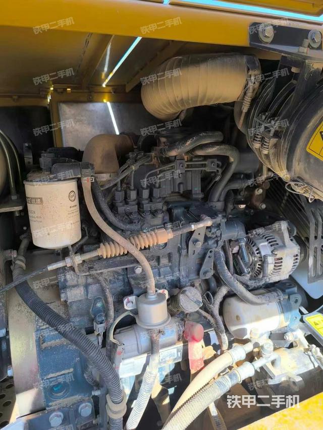 發(fā)動機整體俯視（整機外觀）