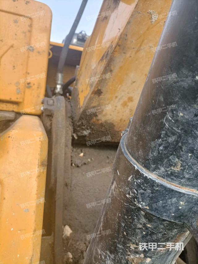 大臂根部?斜視（工作和回轉(zhuǎn)裝置）