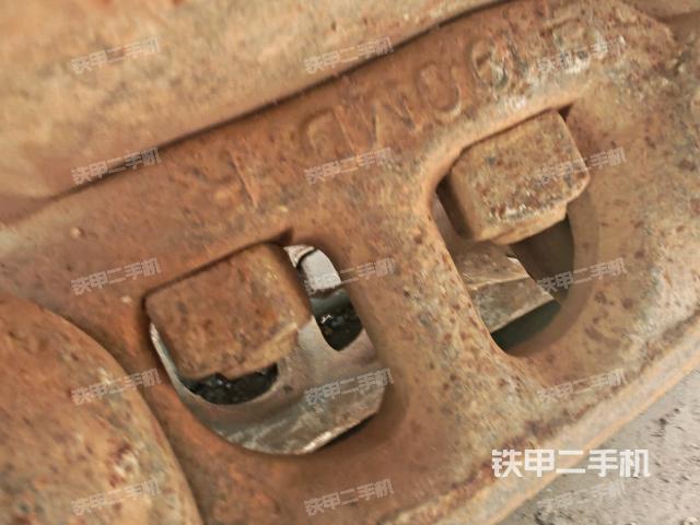 右側(cè)行走馬達(dá)蓋板（行走機(jī)構(gòu)）