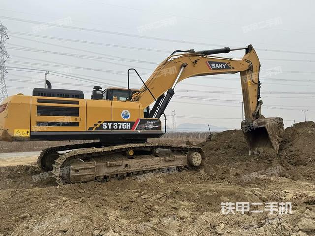 整機(jī)右后45°(整機(jī)外觀) 整機(jī)右后45°(整機(jī)外觀)