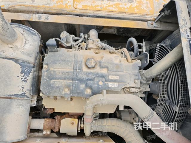 發(fā)動(dòng)機(jī)室（上車部件）