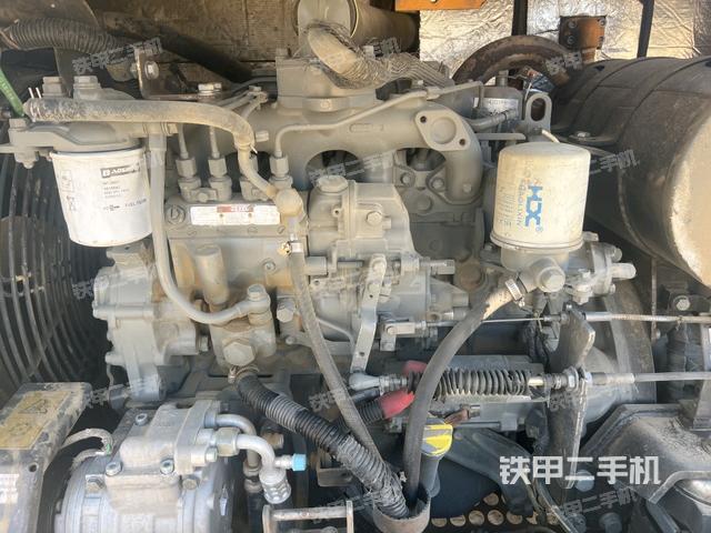 發(fā)動機整體俯視(整機外觀) 發(fā)動機整體俯視(整機外觀)