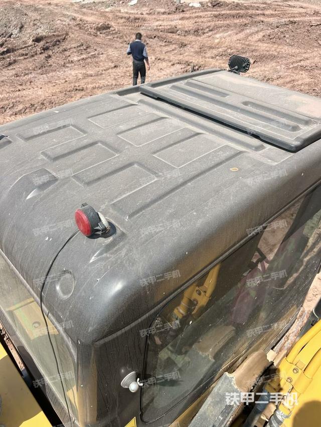 駕駛室頂部俯視(上車部件) 駕駛室頂部俯視(上車部件)