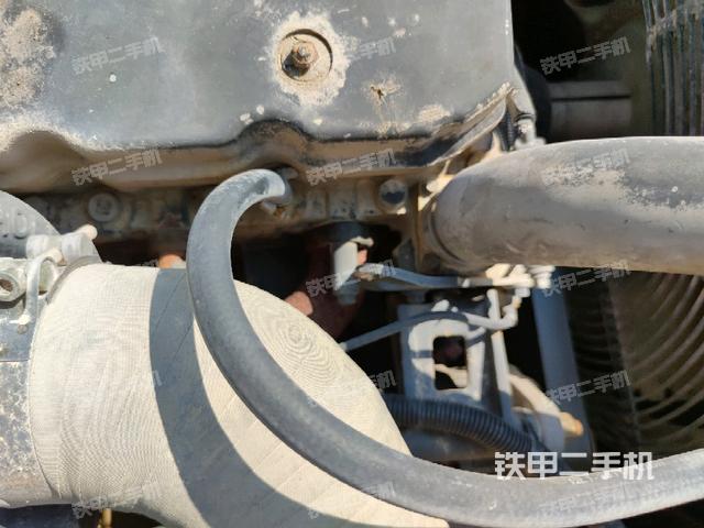 氣門室蓋螺絲特寫（上車部件）