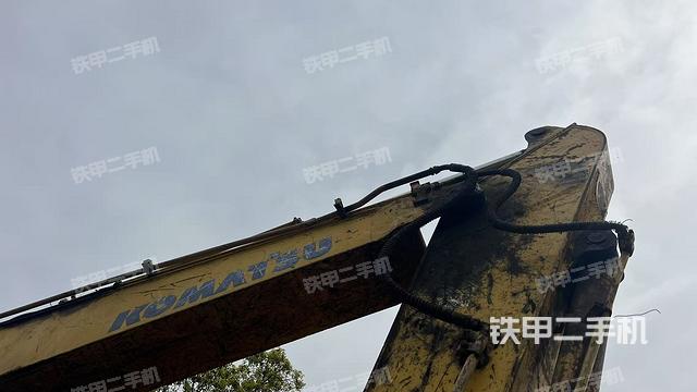 小臂整體右前（工作和回轉裝置）