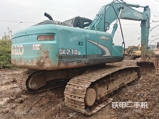 整機右后45°(整機外觀) 整機右后45°(整機外觀)